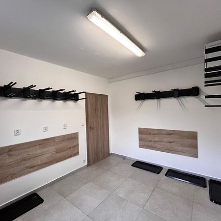 Krusnohorske Strane Apartment Loucna pod Klinovcem Ngoại thất bức ảnh